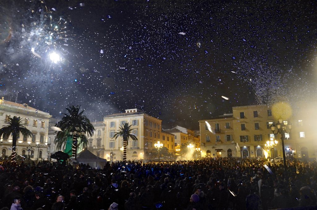 Sassari. Capodanno 2019 in piazza Fiume, via Carlo Alberto e piazza Tola -  S&H Magazine