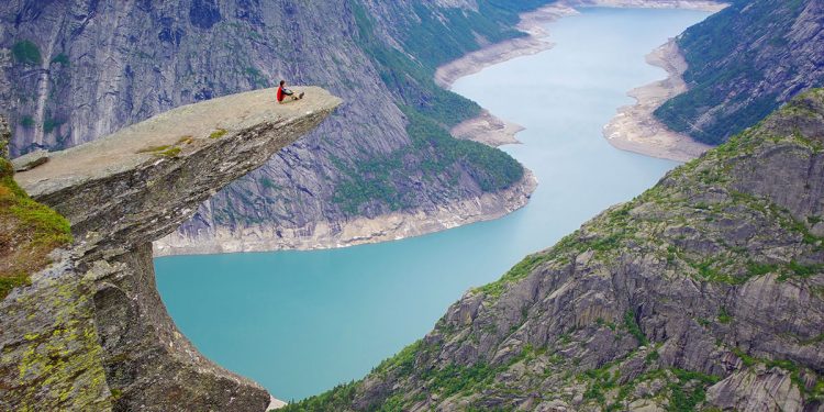 Trolltunga. ? AdobeStock