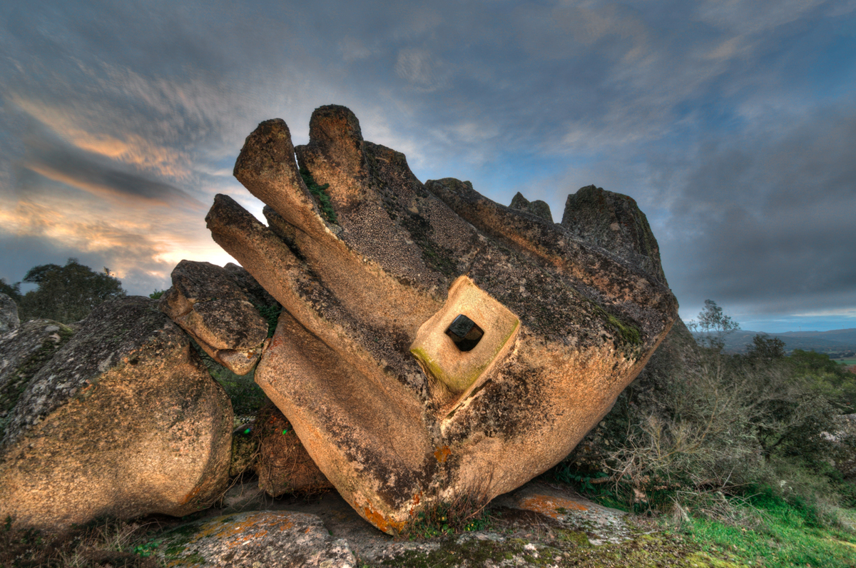 Domus de Janas di Borucca, Buddusò. © Foto Nicola Castangia