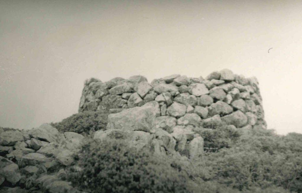 Il nuraghe Funtana a Ittireddu