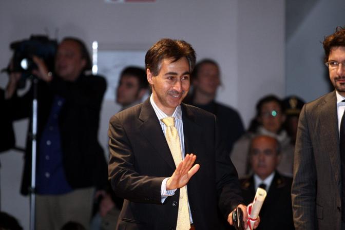 CONSEGNA AMBROGINO D'ORO 2009. MAHMOUD ASFA...Luogo: MILANO data: 20091207
p.s. la foto è utilizzabile nel rispetto del contesto in cui è stata scattata, e senza intento diffamatorio del decoro delle persone rappresentate - CONSEGNA AMBROGINI D'ORO AL TEATRO DAL VERME ATT PEREGO FARAVELLI CATTANEO  - fotografo: FOTOGRAMMA