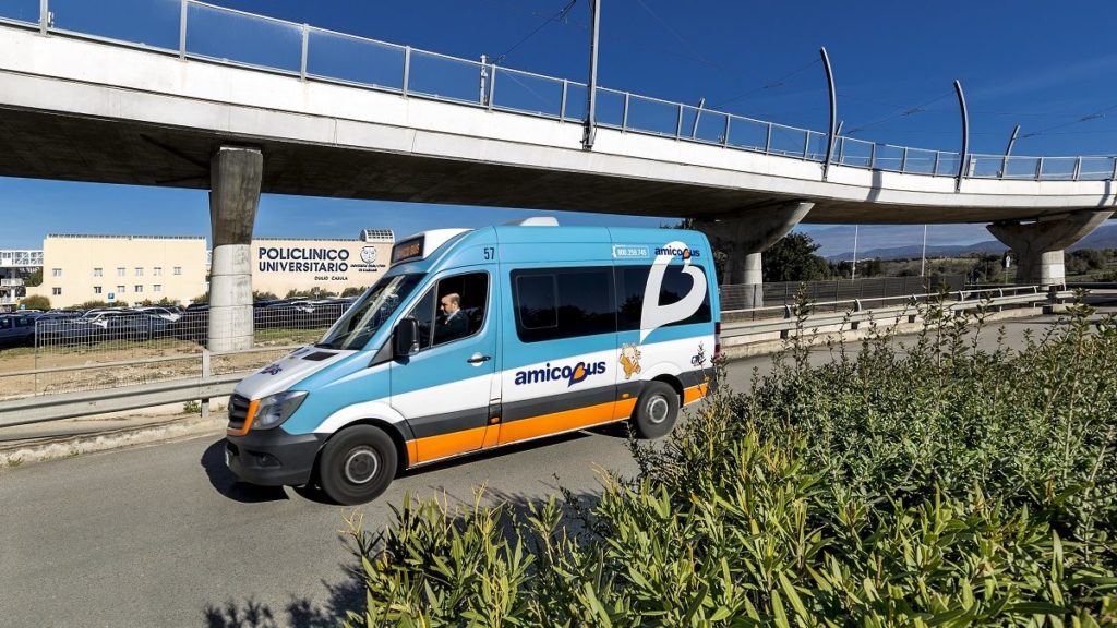 Amico bus Estate CTM al Poetto