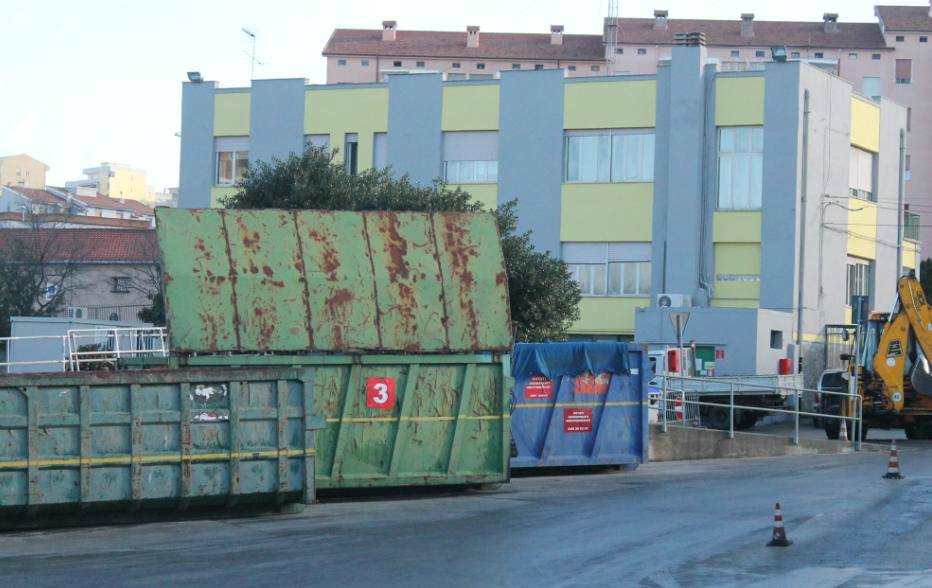 Ecocentro di via Montello a Sassari