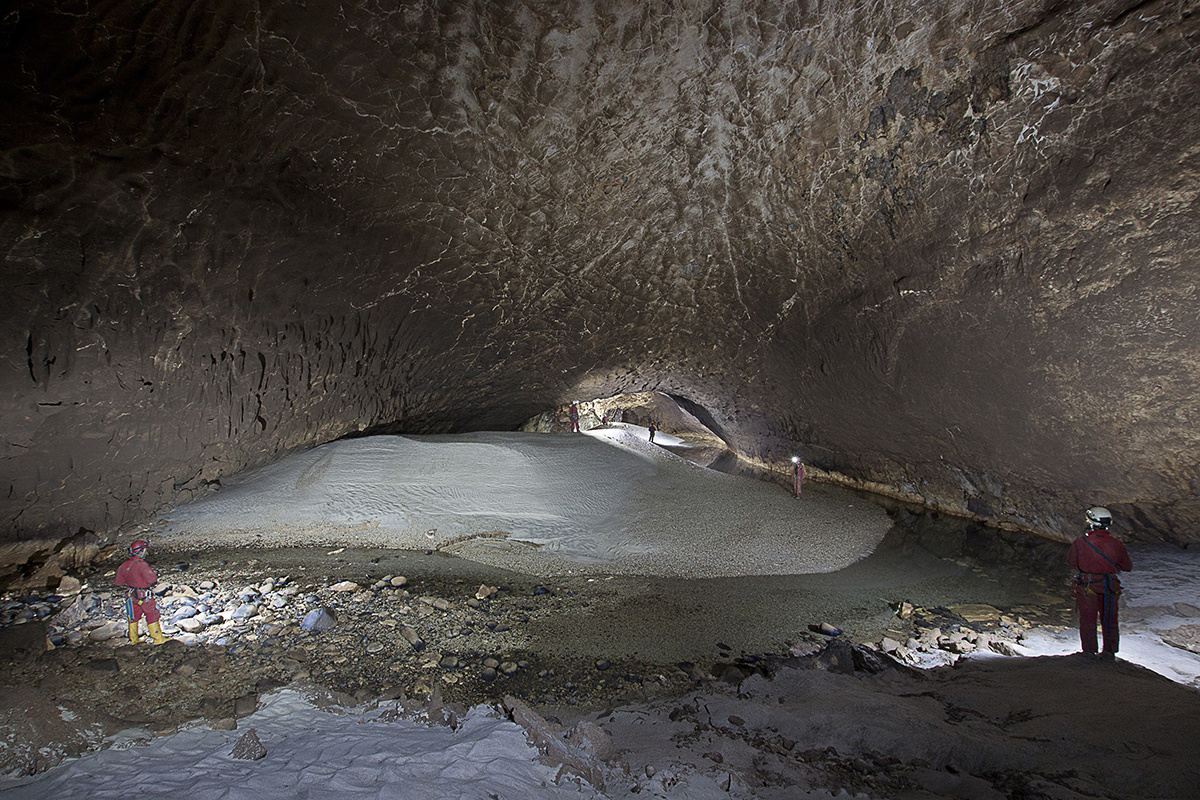 Grotta di Monte Longos, Urzulei. Il sifone che la collega alla grotta di Su Palu, porzione a monte del Complesso Carsico della Codula Ilune. Foto Silvia Arrica