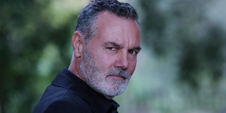 Maurizio Rippa. ? Azzurra Primavera