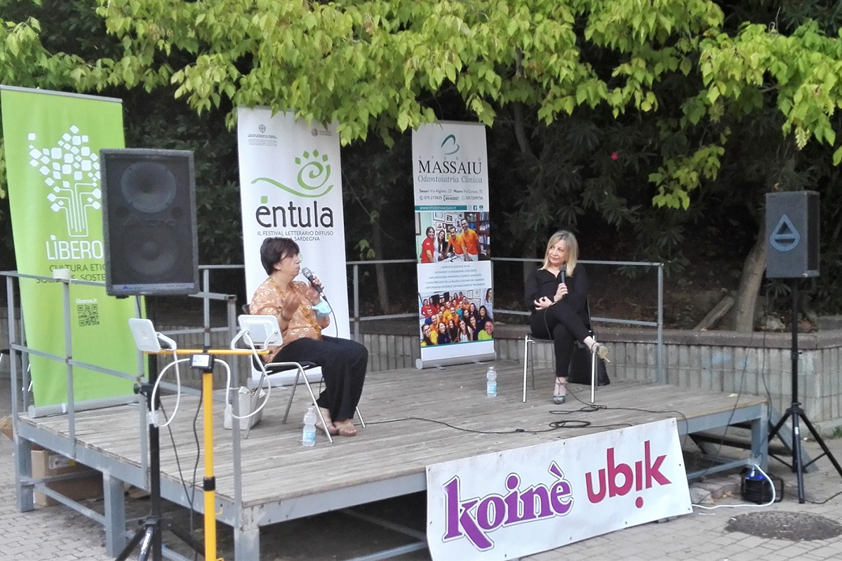 Graziella Monni a Sassari con Lalla Careddu