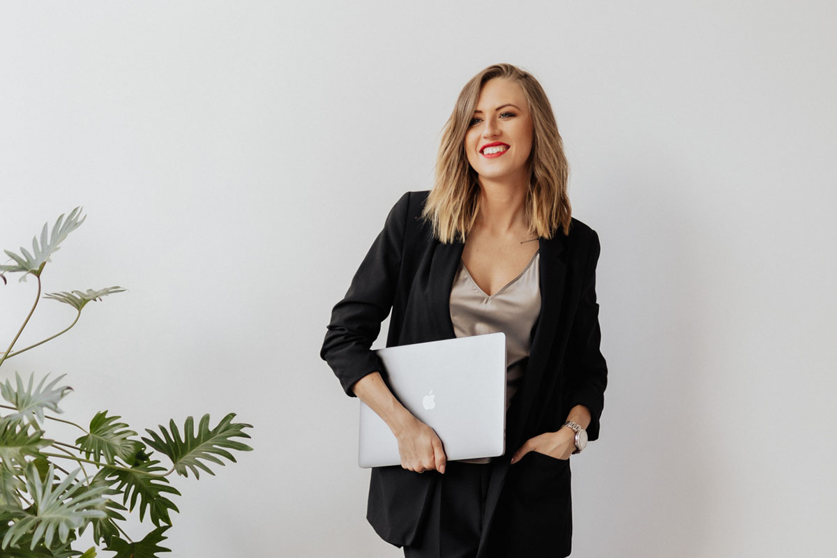 ? Karolina Grabowska