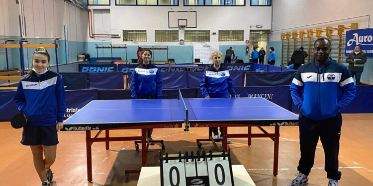 La B femminile della Tennis Tavolo Sassari