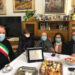 Maria Domenica Vinci con i familiari e il sindaco Andrea Lutzu