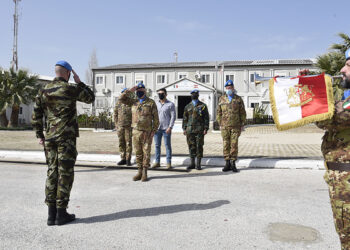 Gli onori all'Head of Mission e Force Commander di Unifil