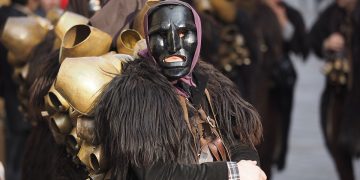 Mamuthones. Foto AdobeStock | Mirko Macari