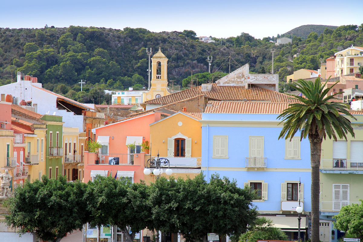 Carloforte. ? Ana del Castillo/Shutterstock. License CC BY-NC-SA