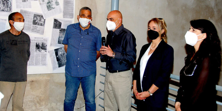 Gli Assessori Piroddi e Sorgia all'inaugurazione della mostra