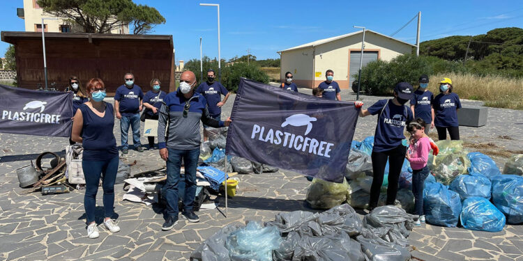 Torre Grande. La giornata ecologica Plastic Free
