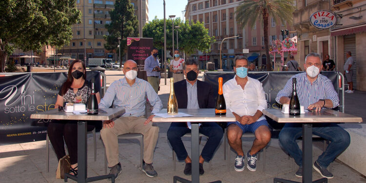 L'Assessore Sorgia alla presentazione di "Vini sotto le stelle 2021"