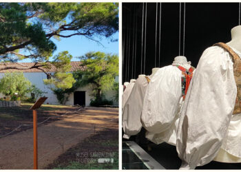 Il cortile del Compendio Garibaldino e l'esposizione di camicie di Antonio Marras al Museo Sanna