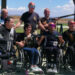 Il presidente CIP Sardegna Cristina Sanna con il CT Barberini e i protagonisti della giornata paralimpica di tiro a volo