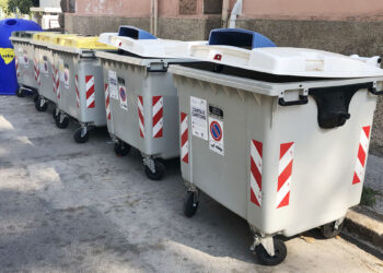 Cassonetti raccolta differenziata