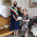 Oristano, la centenaria Francesca Maria Nieddu con l'assessore Marcella Sotgiu