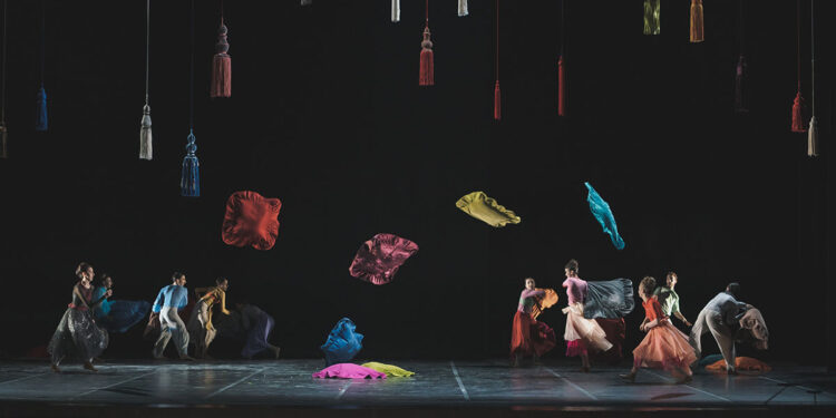 "Cenerentola" del Nuovo Balletto di Toscana ? Michele Monasta