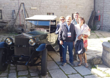 Giovanni Tamponi con la sua Fiat 509 del 1927
