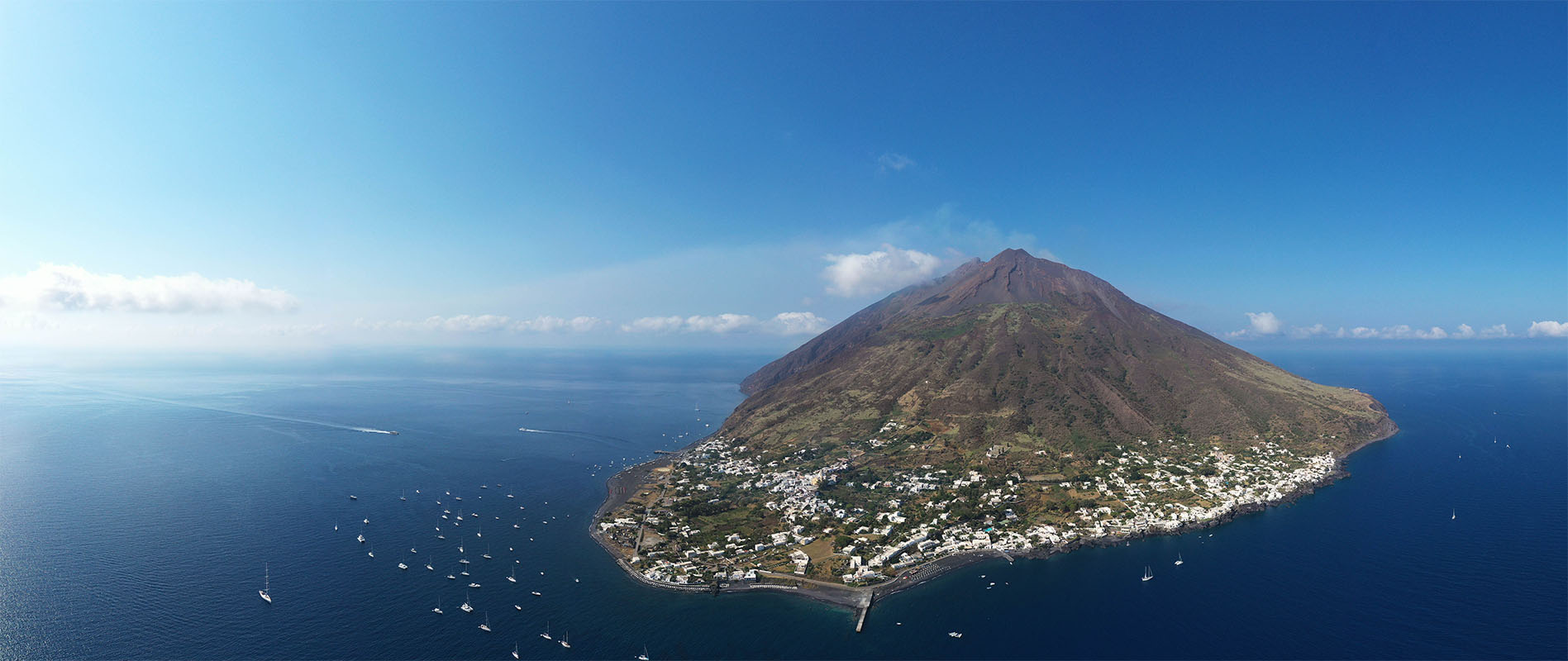 Isola di Stromboli. ? Adobe Stock | Sebàstian