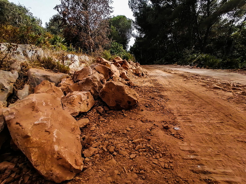 Punta Giglio cantiere sentiero