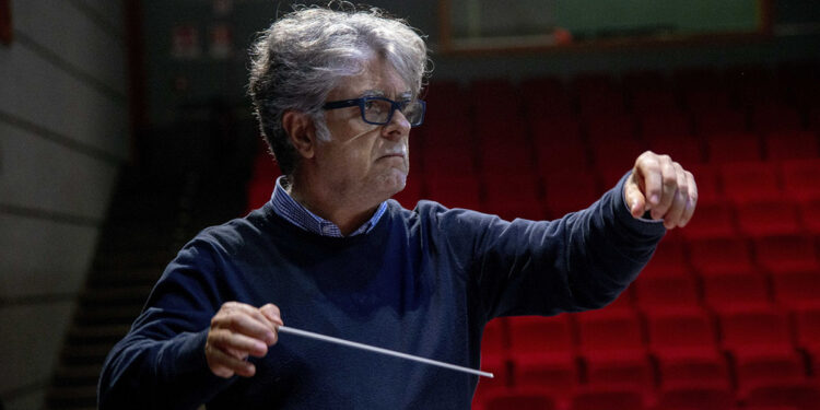 Il maestro Giacomo Medas