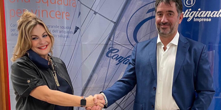 Marco Rau, il nuovo presidente provinciale di Confartigianato Imprese Sassari con Maria Amelia Lai, presidente uscente