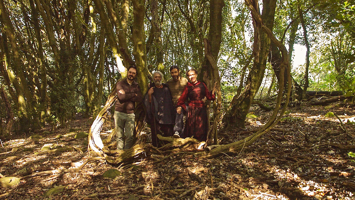 "The Man of Trees", cast e troupe riprese a Scano di Montiferro. 📷 Tore Manca