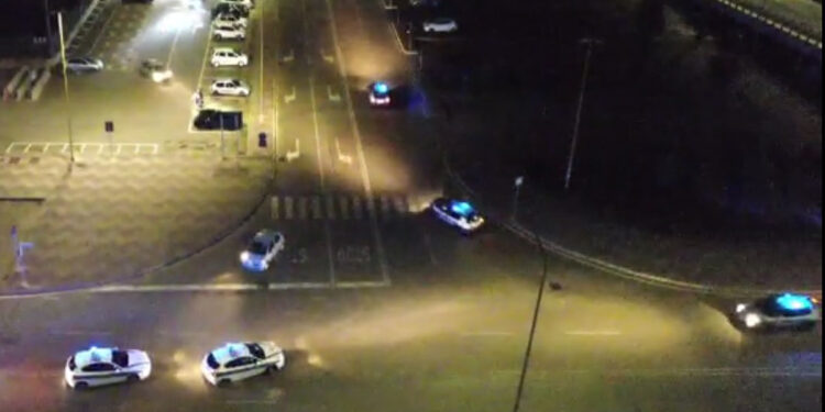 Competizioni automobilistiche non autorizzate nel quartiere di Sant'Elia