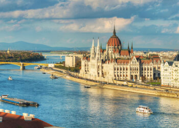 Vista panoramica di Budapest. ? Adobe Stock | andreykr