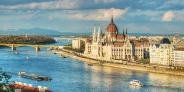 Vista panoramica di Budapest. ? Adobe Stock | andreykr