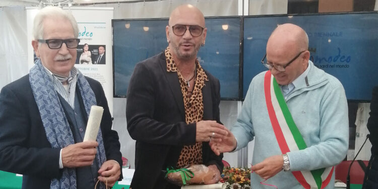 Sergio Mei e Francesco Rizzo ricevono il Premio per la strada della pasta del Barigadu