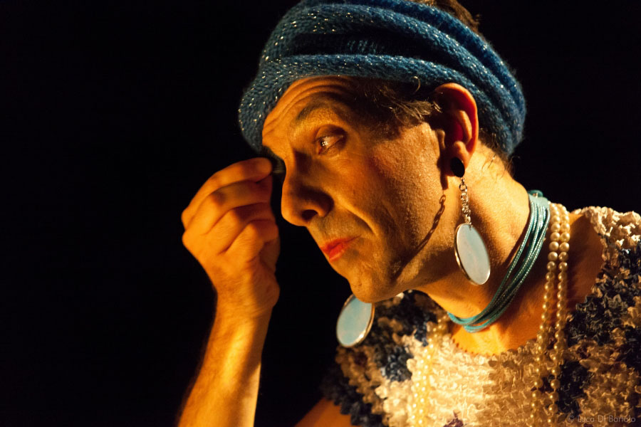 Teatro dallarmadio "F.M. e il suo doppio"