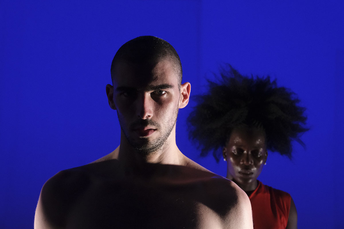 “Without color” della Compagnia Gruppo e-motion