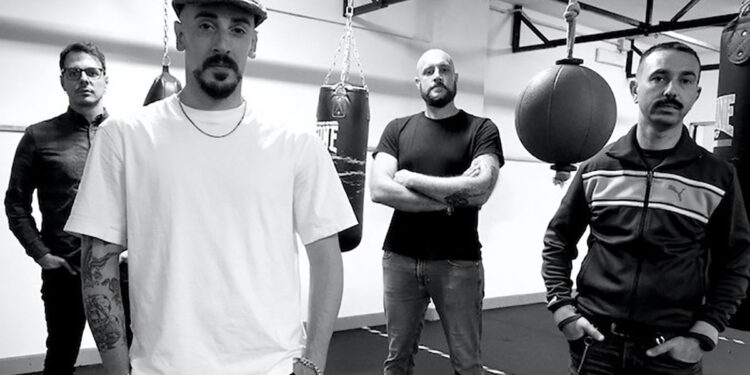 Gli Ultimi. ? ZanzaRude