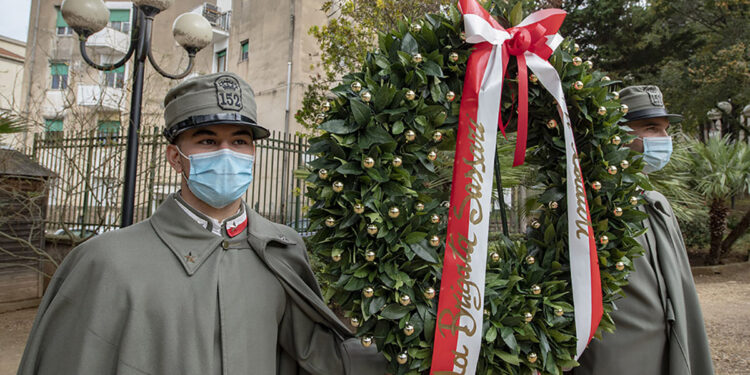 Sassari, cerimonia parco “Emanuela Loi” - Monumento ai caduti di tutte le guerre