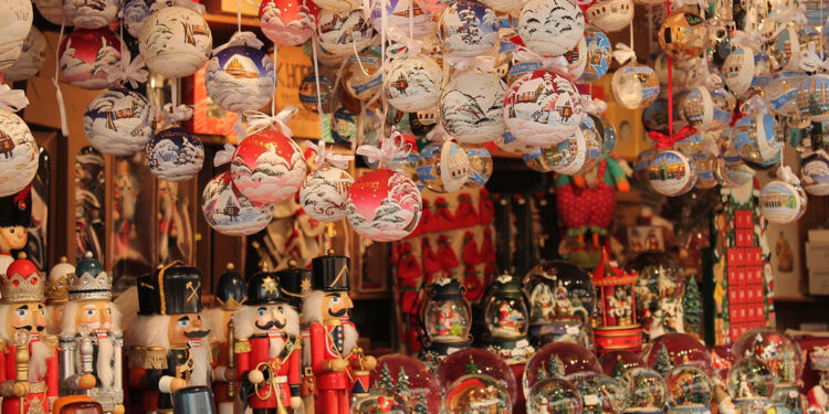 Bancarella Natale. ? Pixabay | Alpenzoo