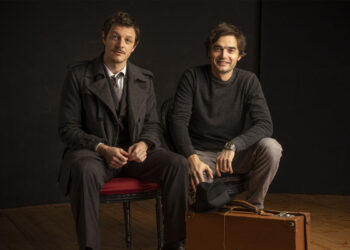 Andrea Bosca e Paolo Briguglia in “La luna e i falò”. ? Giovanni Canitano