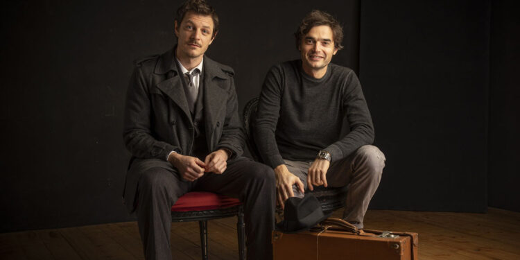 Andrea Bosca e Paolo Briguglia in “La luna e i falò”. ? Giovanni Canitano