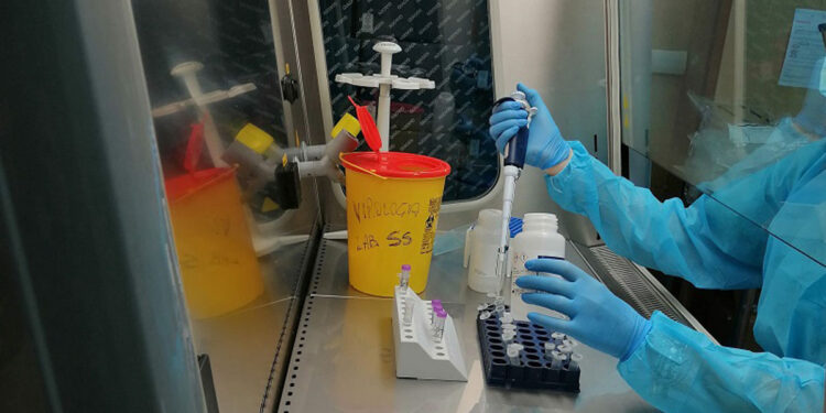 Laboratorio Microbiologia AOU Sassari