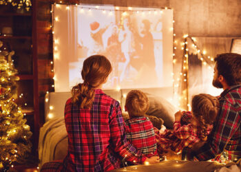 Natale in famiglia. ? Adobe Stock | JenkoAtaman