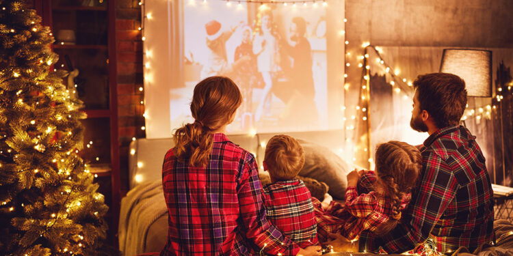Natale in famiglia. 📷 Adobe Stock | JenkoAtaman