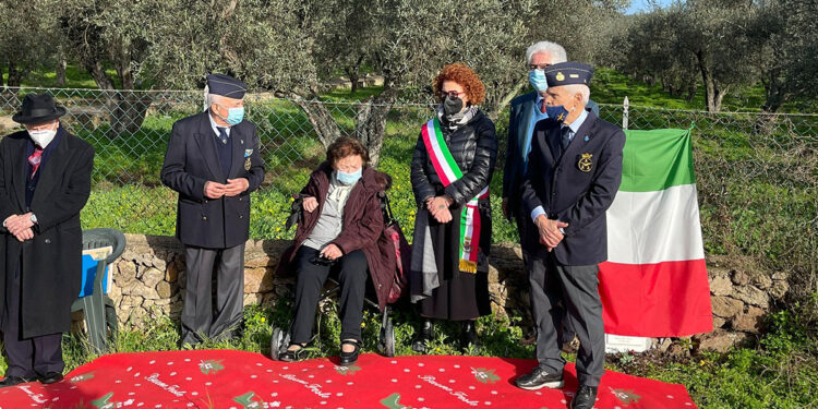 Una lapide per ricordare Antonio Cano e Giuseppe Laura