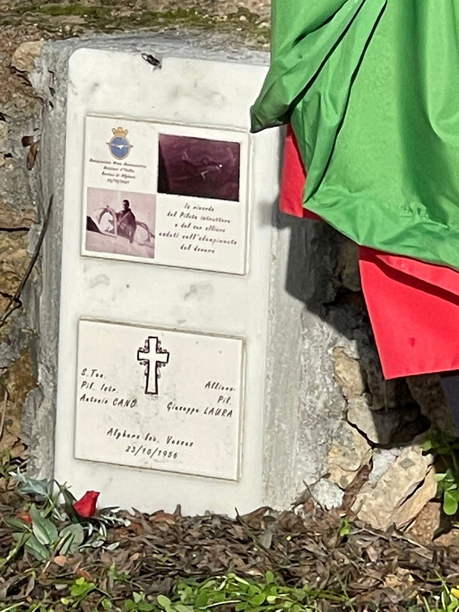 Una lapide per ricordare Antonio Cano e Giuseppe Laura