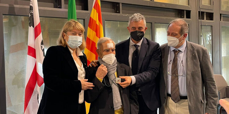 Consegna della Creu de Sant Jordi ad Antoni Canu