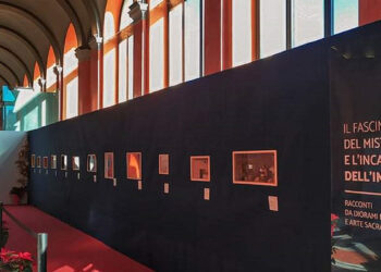 Cagliari passeggiata coperta Bastione mostra “Il fascino del Mistero e l'incanto dell'infinito”