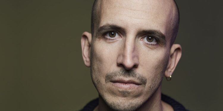 Giovanni Truppi. ? Mattia Zoppellaro