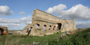 L’Abbazia di Nostra Signora di Paulis, Ittiri. Foto Wikimedia